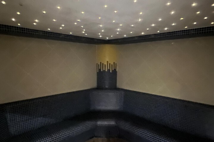Spa 9 of 45