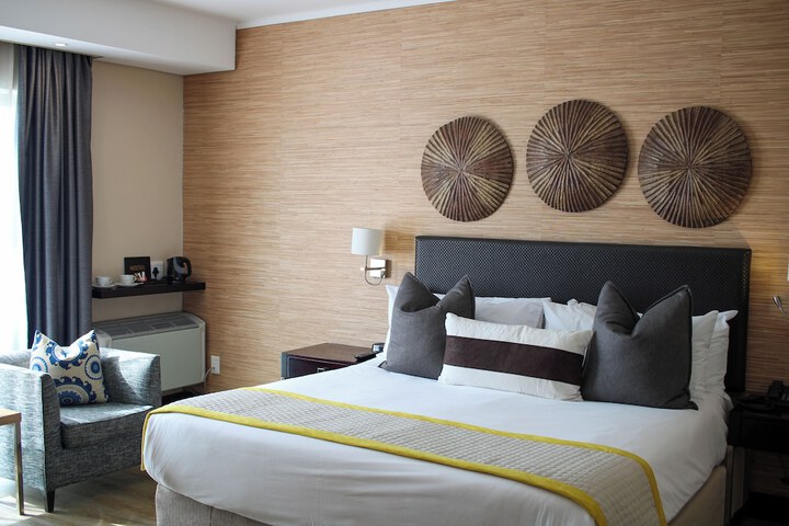 Room 9 of 67