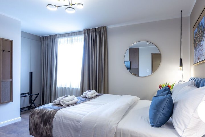 Room 15 of 27