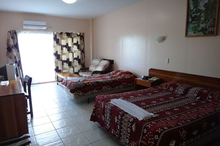 Room 9 of 51