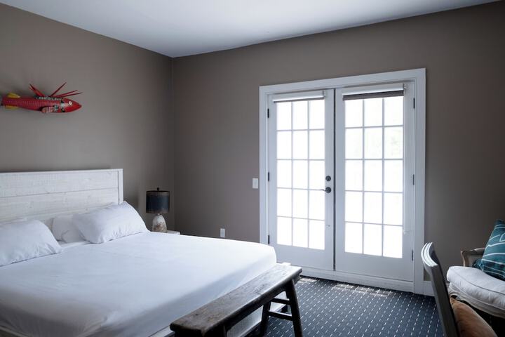 Room 20 of 49