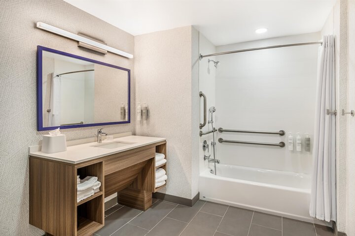 Bathroom shower