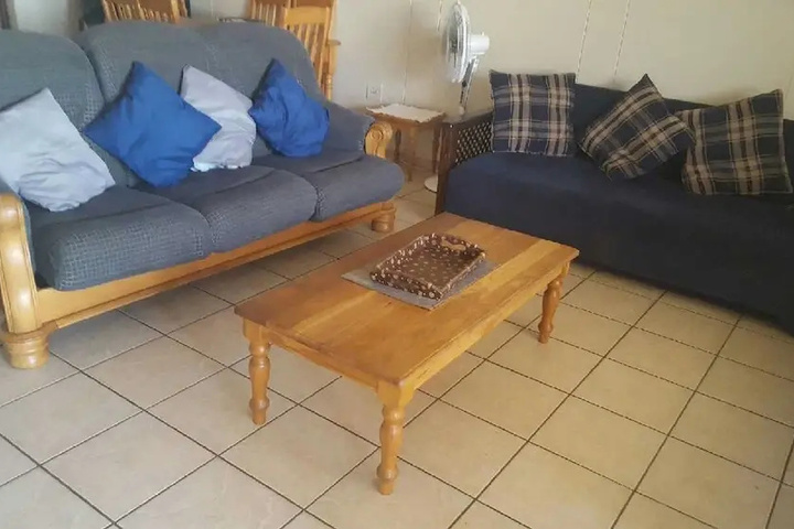 Room 2 of 4