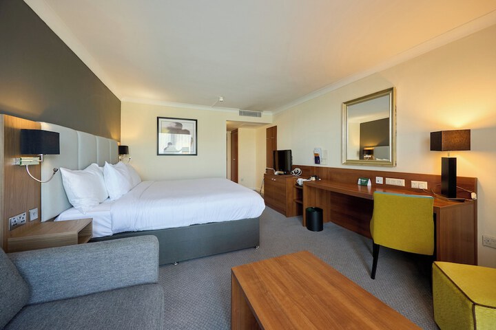 Room 128 of 292