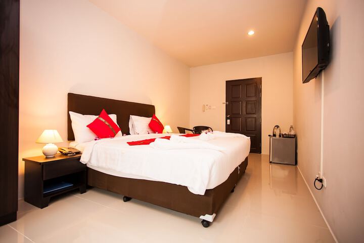 Room 4 of 46