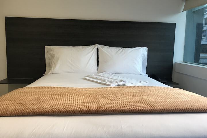 Room 4 of 44