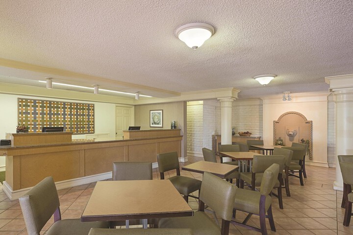 Guest Lobby