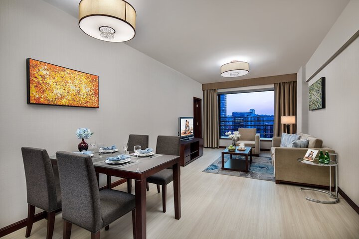 Room 30 of 62