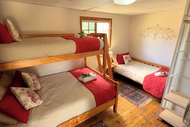 Room 36 of 188