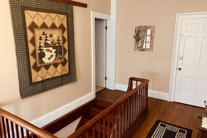 Ballroom/Hall 51 of 55