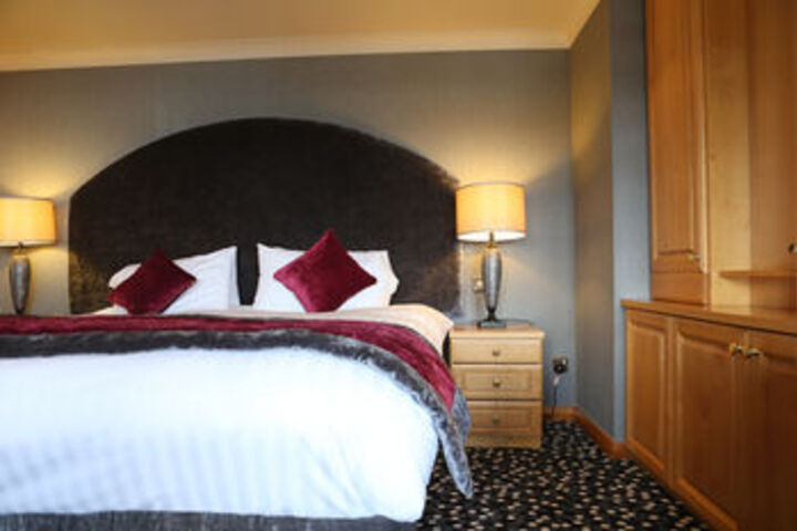 Room 44 of 110