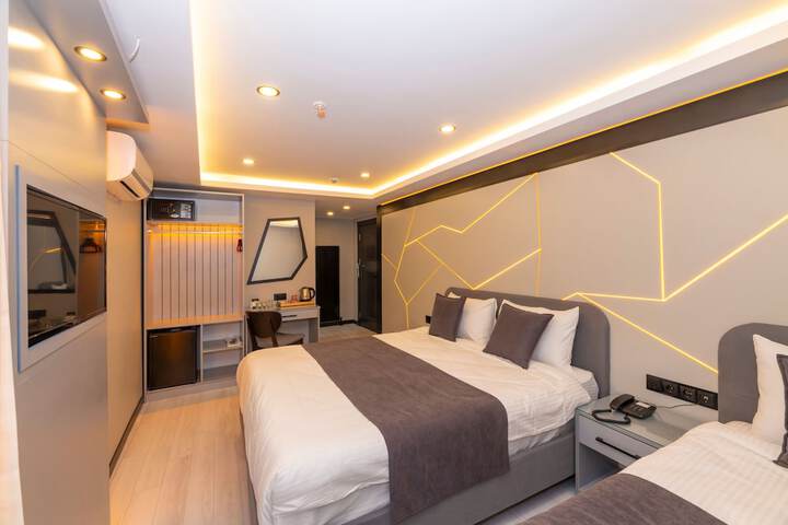 Room 13 of 41