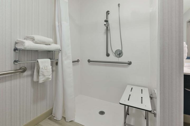 Bathroom shower