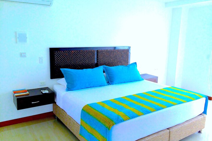 Room 5 of 43
