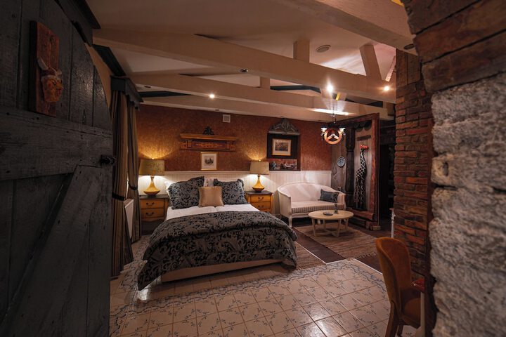Room 30 of 71