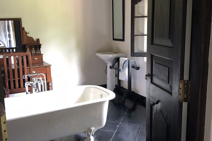 Room 14 of 43