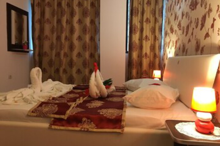 Room 93 of 123