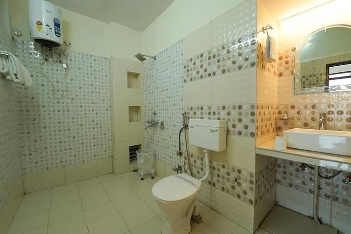 Room 40 of 72