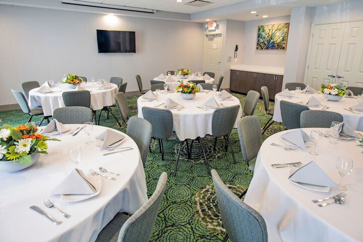 Banquet hall