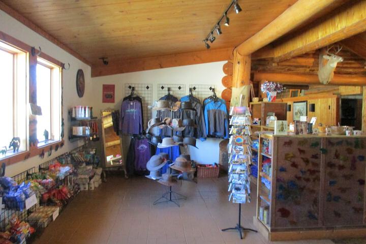 Gift Shop 46 of 81