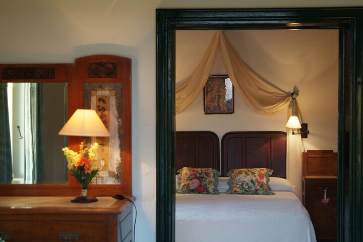 Room 6 of 39