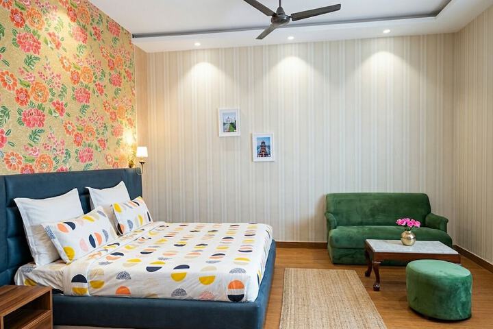 Room 10 of 50