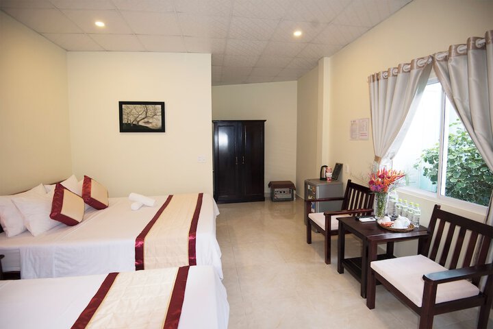 Room 15 of 50