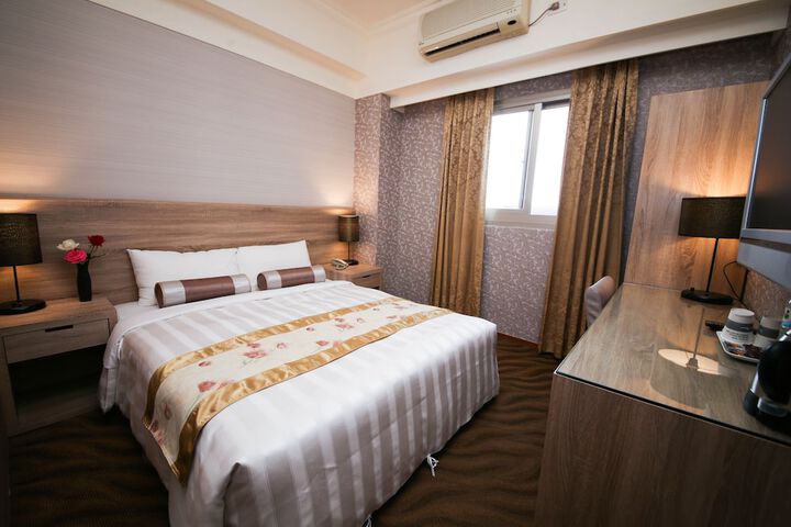 Room 10 of 39
