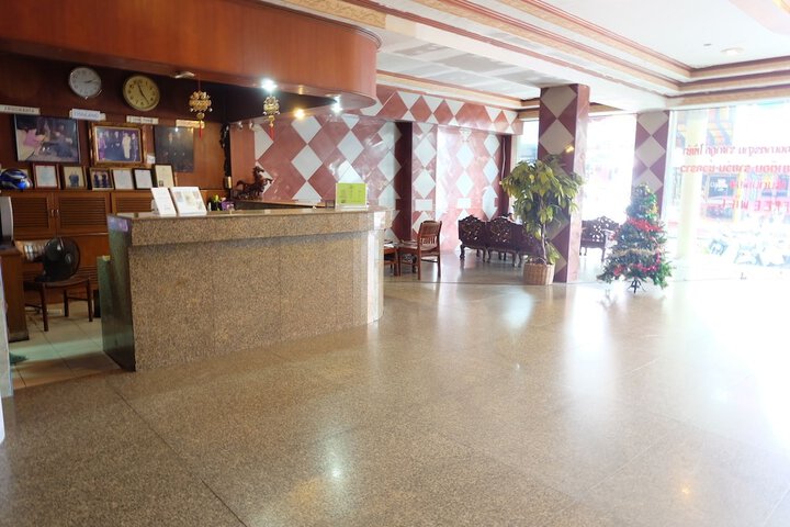 Hotel 2 of 20