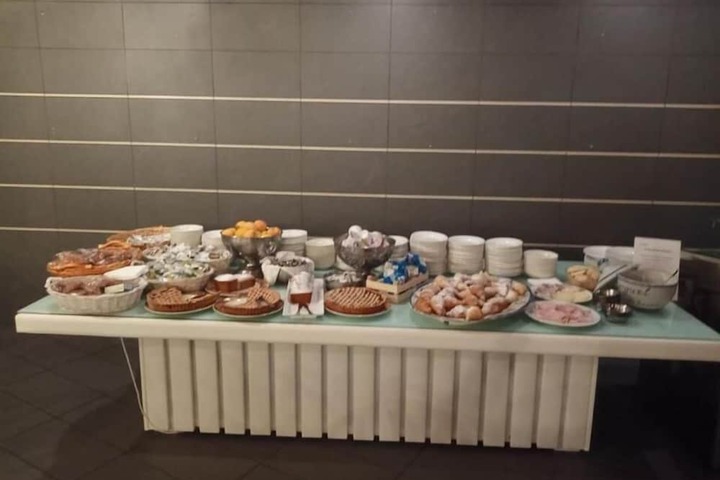 Breakfast buffet