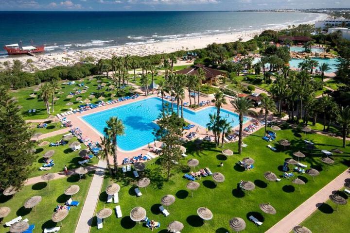 Sahara Beach Aquapark Resort