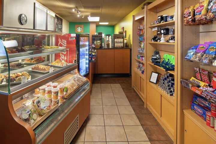 Snack bar