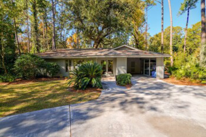 Jessamine 7 in Hilton Head Island, SC