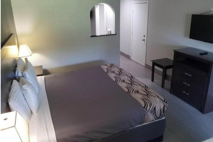 Room 7 of 20