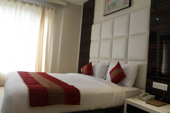 Room 7 of 34