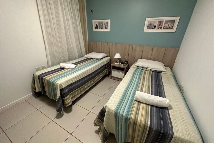 Room 13 of 73