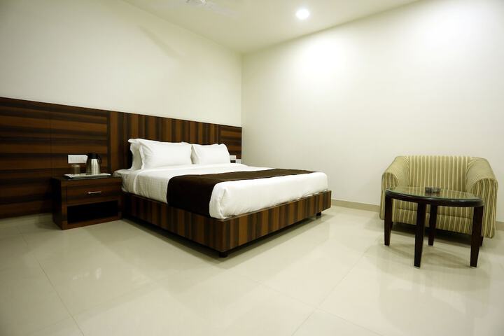 Room 7 of 21