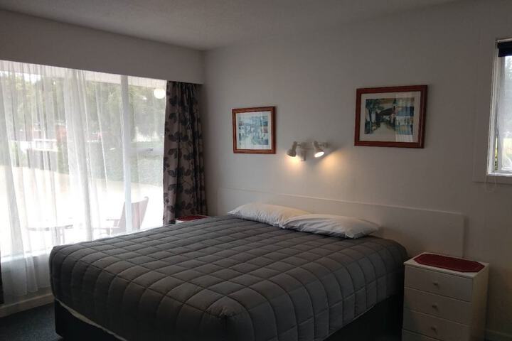 Room 7 of 43