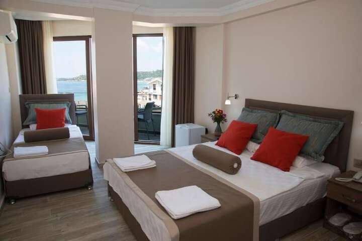 Room 2 of 12