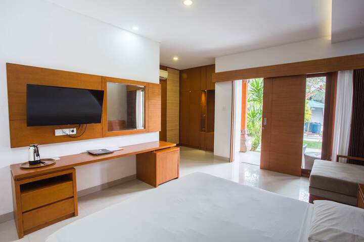 Room 26 of 91