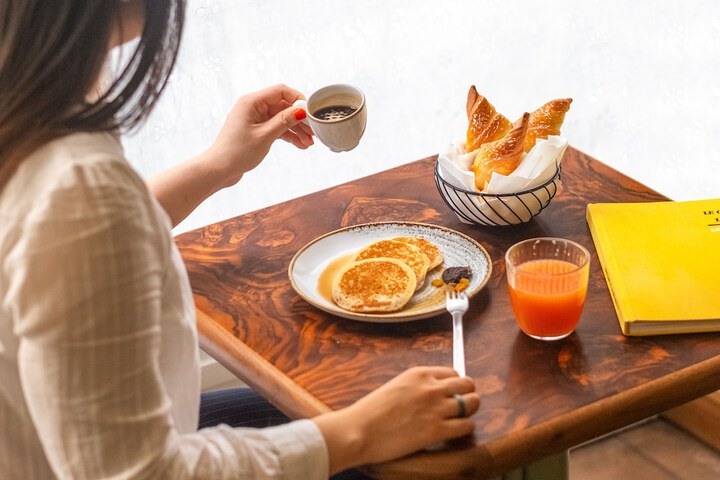 Breakfast/Coffee Service 40 of 44