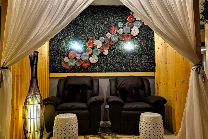 Mactan Cebu Waiting Lounge