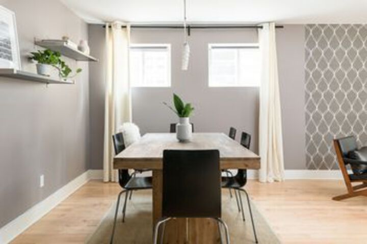 Room 30 of 47