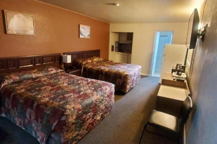 Photo of LAZY BEAR LODGE