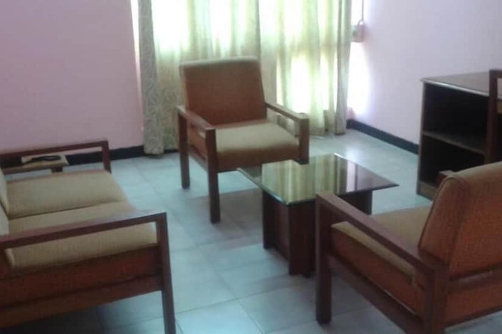 Room 12 of 17