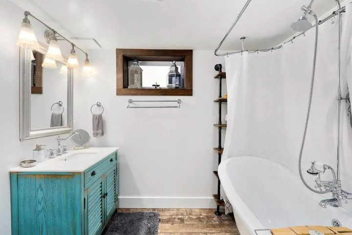 Photo of Ballards vintage Moroccan Basement Stdo