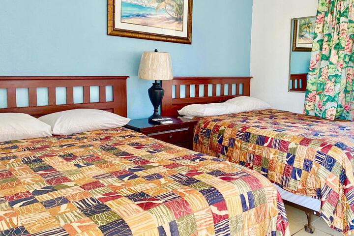 2 Double Beds (2 of 2)