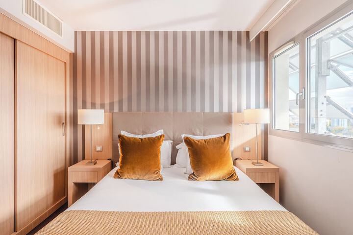 Room 15 of 85