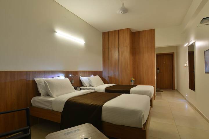 Room 15 of 54