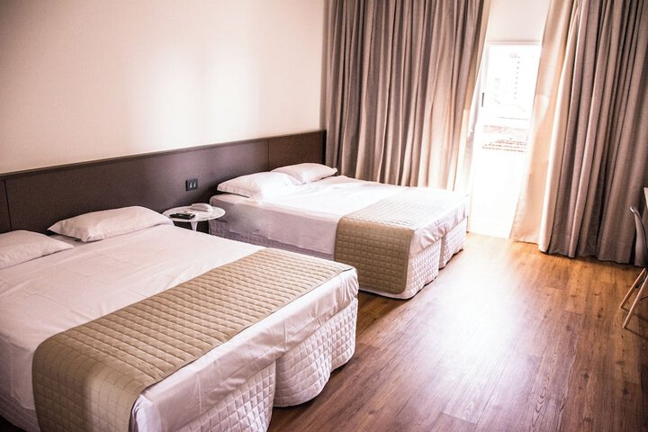 Room 16 of 41